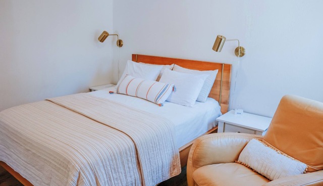 Cozy studio with A/C 1B/1B in San Mateo, California. No pet/smoke