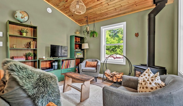 Cozy, stylish, and surrounded by nature; Sojourn Hideaway is the perfect getaway