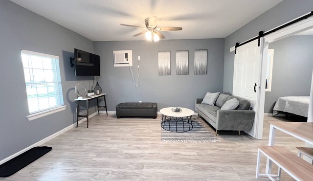 Cozy ,stylish home duplex !