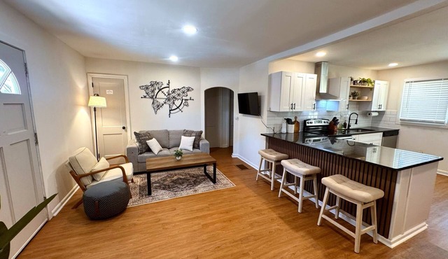 Cozy & Stylish Home near Atlanta