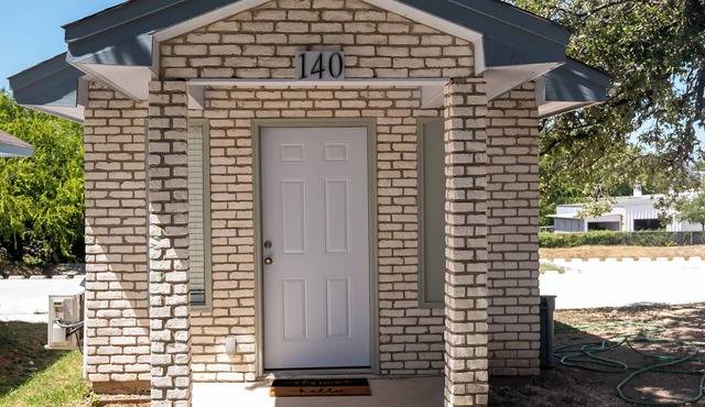 Cozy Suite 140 1BR/1BA