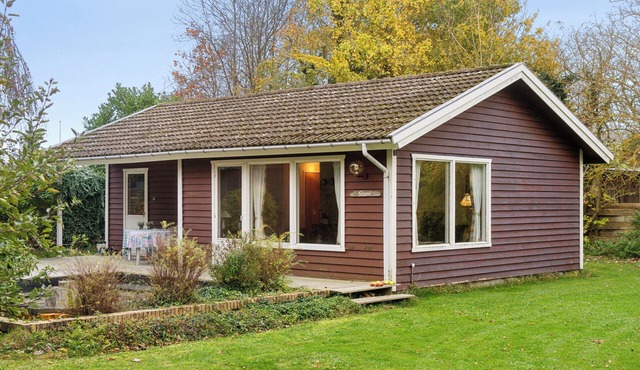 Cozy summer house by Stevns Klint and Rødvig