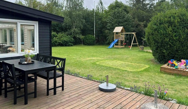 Cozy summer house with sauna