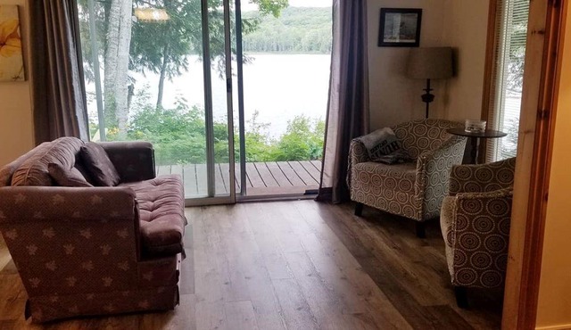 Cozy Sunset Cabin located lakeside in family friendly campground