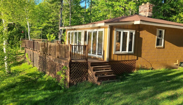 Cozy Sunset Lake Cottage on Fish Lake off of ATV /Snowmobile trail 5!