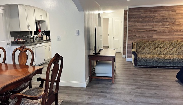 Cozy Tacoma Stay minutes from PLU and I-5 & 512