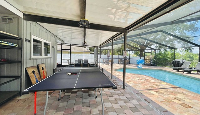 Cozy Tampa House with Heated Salt Water Pool