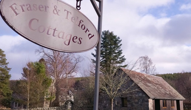 Cozy Telford Cottage Retreat in Insh, Cairngorms for Couples