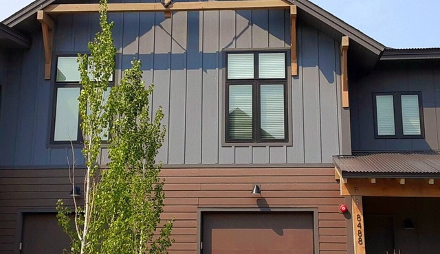 Cozy Teton Valley Retreat w/AC: Jackson+Grand Tetons+Yellowstone+Grand Targhee