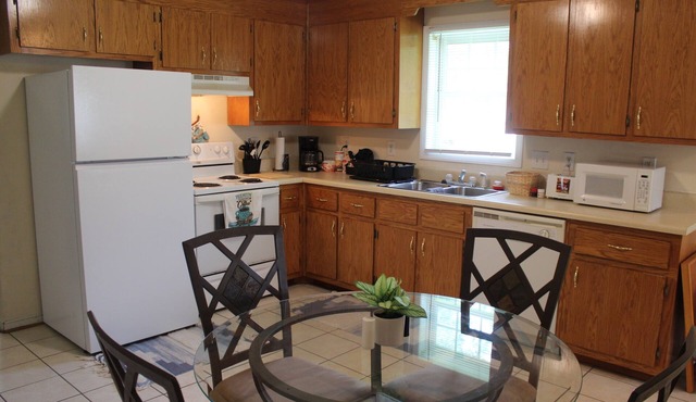 Cozy Three Bedroom Fully Furnished house