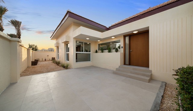 Cozy Three Bedroom House