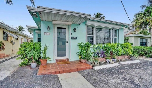 Cozy three bedroom near Hollywood beach
