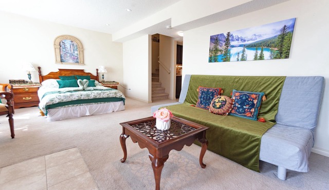 Cozy tidy private | Sunset Garden