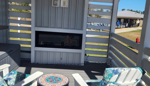 Cozy Tiny Home near JAX airport and River City Marketplace