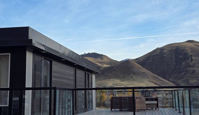 Cozy tiny home, slate creek