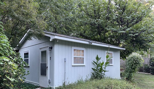 Cozy Tiny house located only 15 minutes from UNC