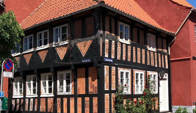 Cozy town house in the center of Assens, close to the harbor.