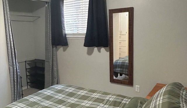 Cozy townhome on the golf course with WiFi and AC in charming Yakima