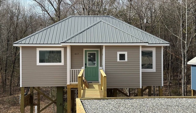 Cozy Trailside 1BR | Walk to Green Front