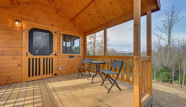 Cozy Traphill Cabin Rental w/ Deck & Porch!