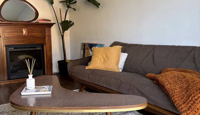 Cozy Tucked Away Family Home by the River w/bikes. Pet-friendly!