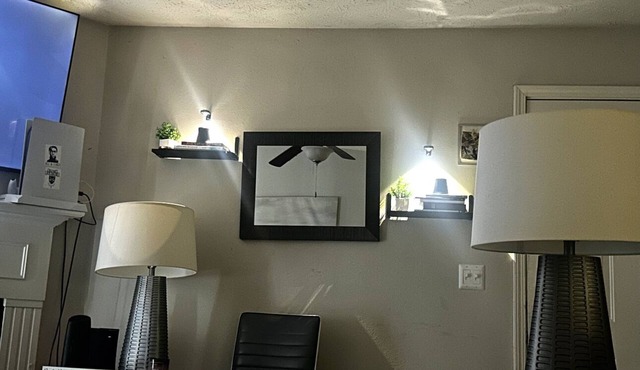 Cozy— Two Bedroom Apartment Very Modern and Quiet…