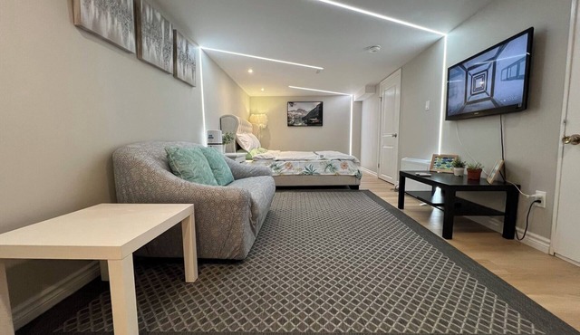 Cozy two-bedroom, two-bathroom walkout basement at Richmond Hill