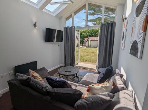 Cozy Two Bedroom Chalet in Sidmouth
