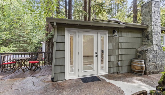 Cozy two bedroom Guerneville getaway