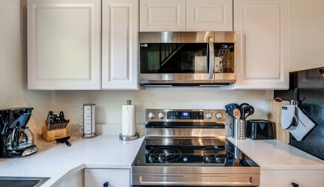 Cozy ‘Two Peaks’ Home Near Lake Texoma State Park!