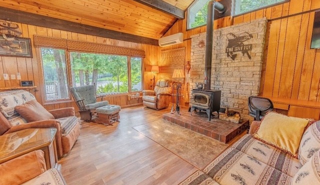 Cozy UP River Cabin—Prime Spring Trout Fishing & Easy UP Exploring