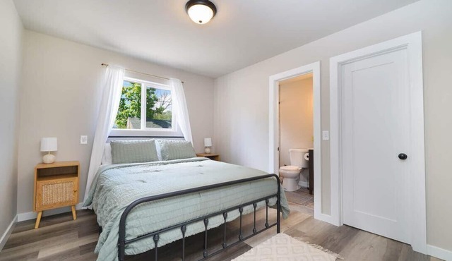 Cozy Updated Apartment Walking Distance to Downtown Fruita