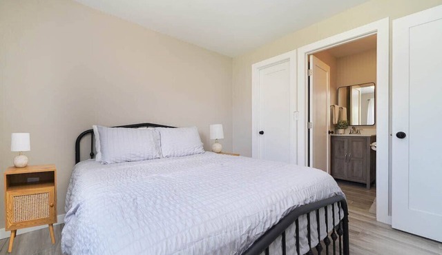Cozy Updated Apartment Walking Distance to Downtown Fruita
