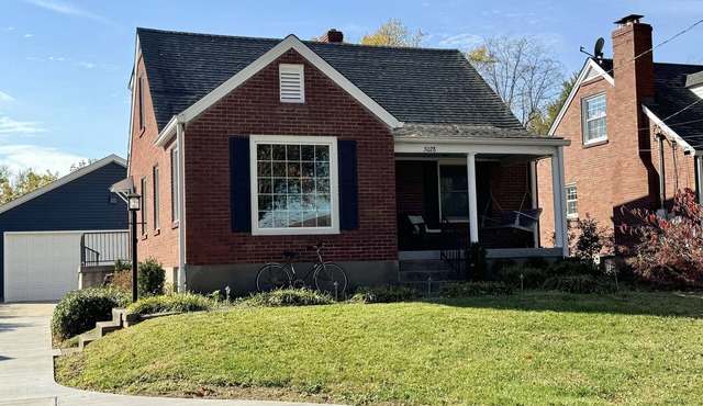 Cozy updated home with incredibly convenient location.