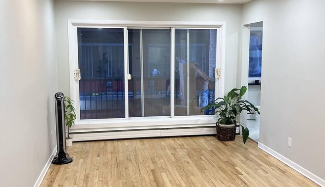 Cozy Urban Private Room in Lachine