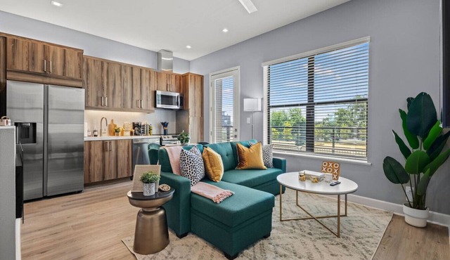 Cozy Urban Stay | Near Airport, Gym & Parking NEW