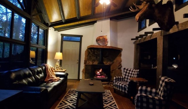 Cozy vacation home just 20 minutes from Six Flags St. Louis