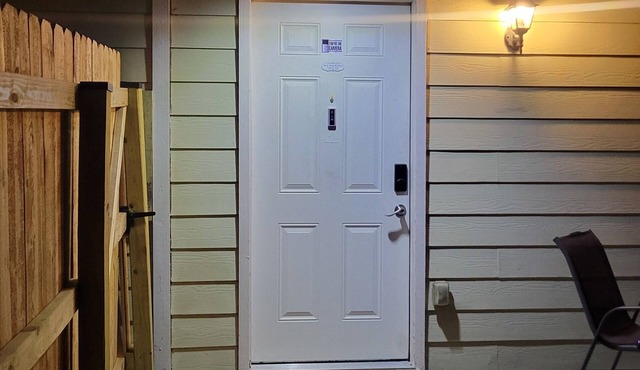 Cozy Veteran owned apartment.