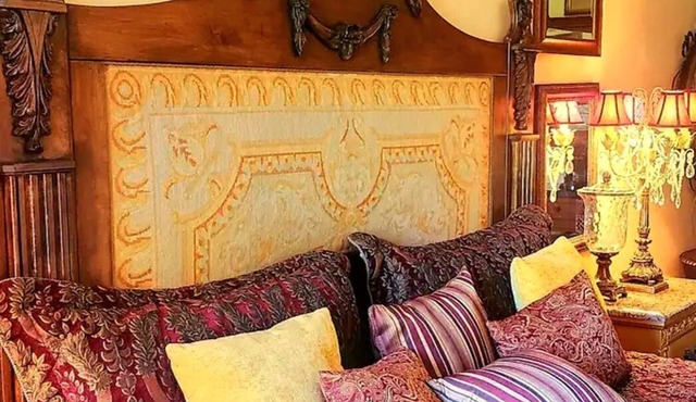 Cozy Victorian apartment, best view in Lake Las Vegas Resort and golf course.