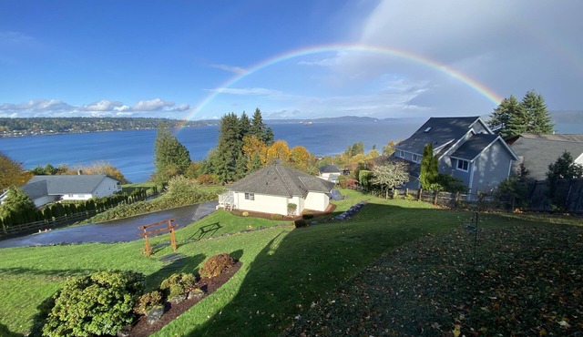 Cozy View Home in Southworth