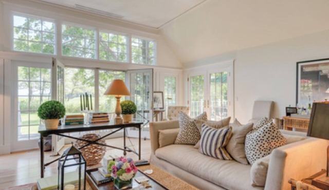 Cozy Village Weekend - Fireplace, Dining Water View