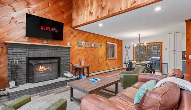 Cozy Villager Chalet | Mountain Views | Firepit