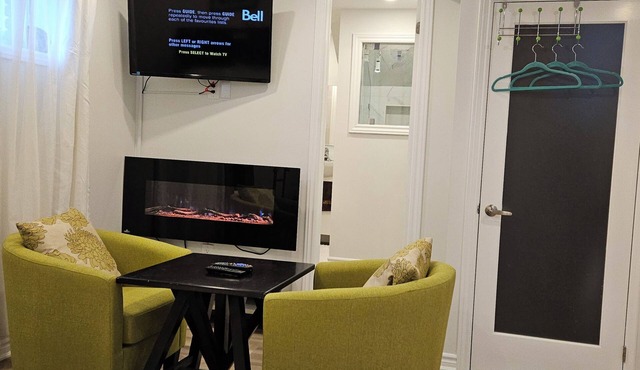Cozy walkout basement. In the middle of Wineries the best in Niagara region.