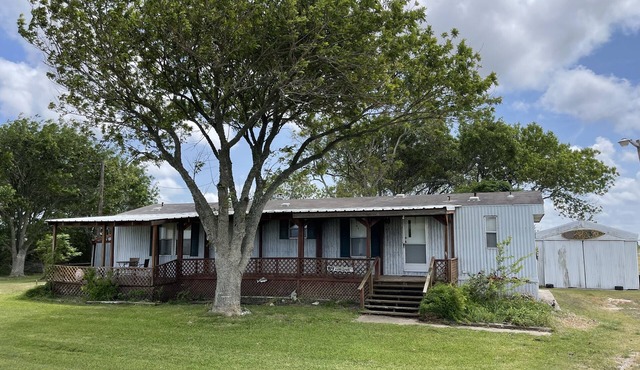 Cozy water view home minutes from beaches, fishing, bird watching and more