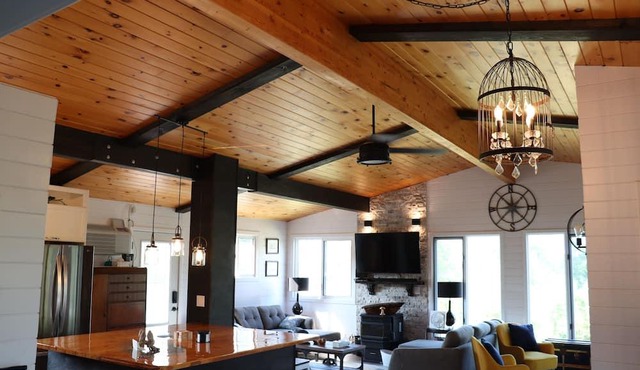 Cozy waterfront cabin with spectacular views and great open living space.