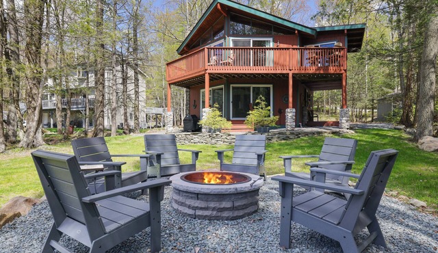 Cozy Waterfront Escape Kayaks, Docks & Fireplaces