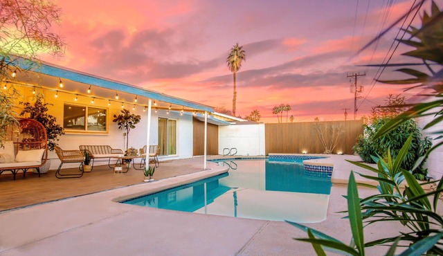Cozy western retreat house, Las Vegas