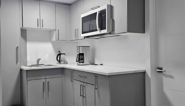Cozy Winnipeg Retreat