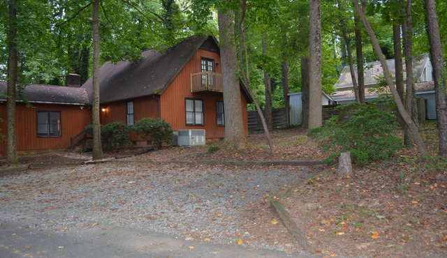 Cozy Winston-Salem Vacation Cabin