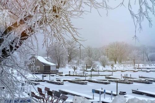Cozy Wintertime Nantucket Cottage Getaway